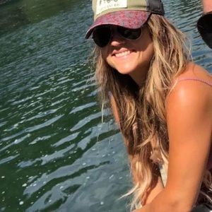 Meet your Posher, Katrina